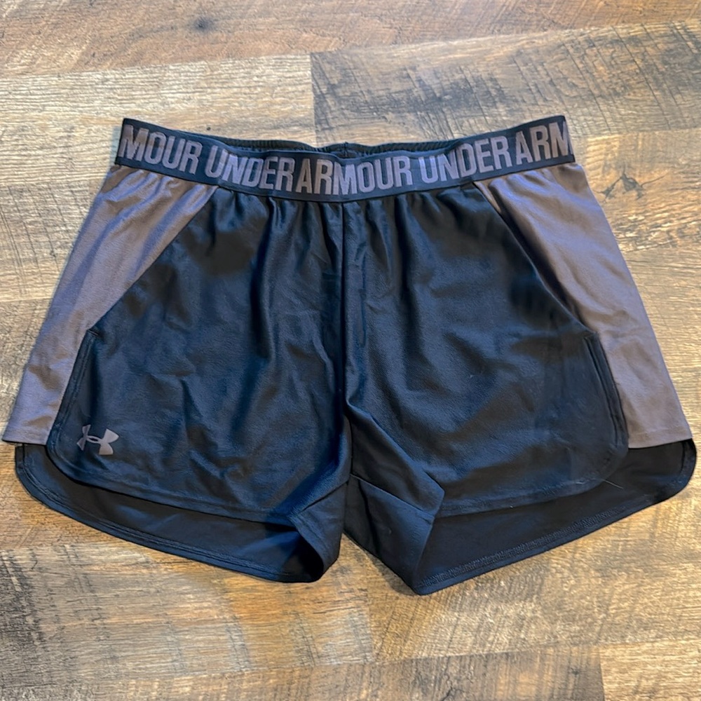 EUC Under Armour shorts
